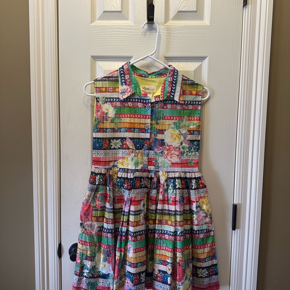 Bijou Sauvage Clothier Multi color Pleated A-line Sundress with Polo Collar